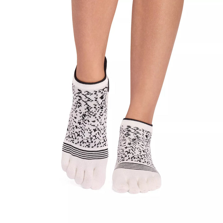 ToeSox Full Toe Low Rise Tec Grip Socks