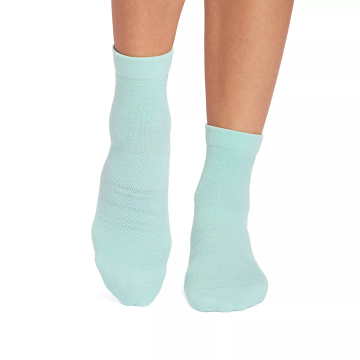 TAVI Grip Aria Tec Socks | Non-Slip Studio & Pilates Socks