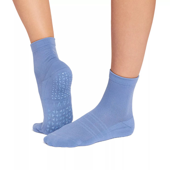 TAVI Grip Aria Tec Socks | Non-Slip Studio & Pilates Socks